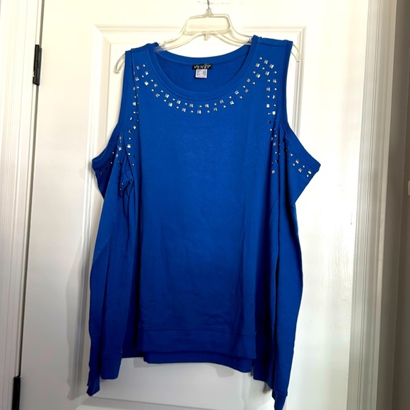 VENUS blue studded open shoulder top size 1X - Picture 1 of 5